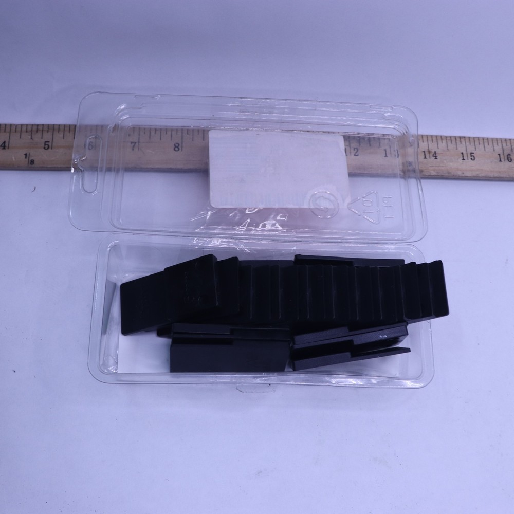 (26-Pk) SimpleSolutions Laminate Installation Spacers Plastic 45176
