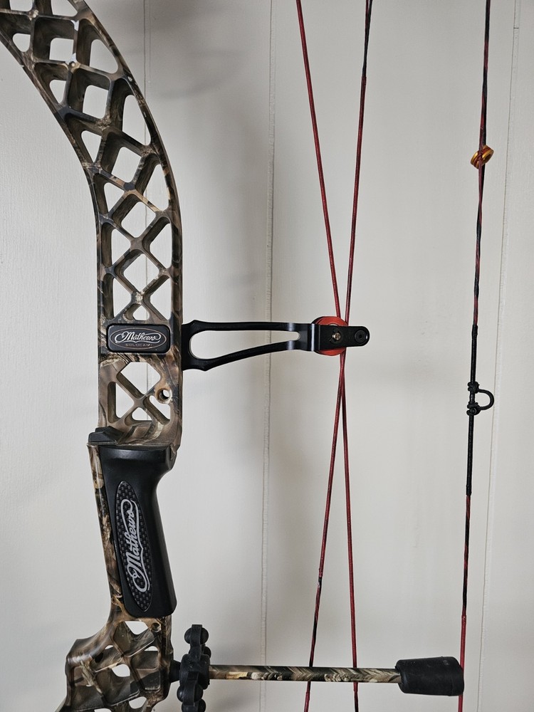 Mathews Creed XS Compound Bow