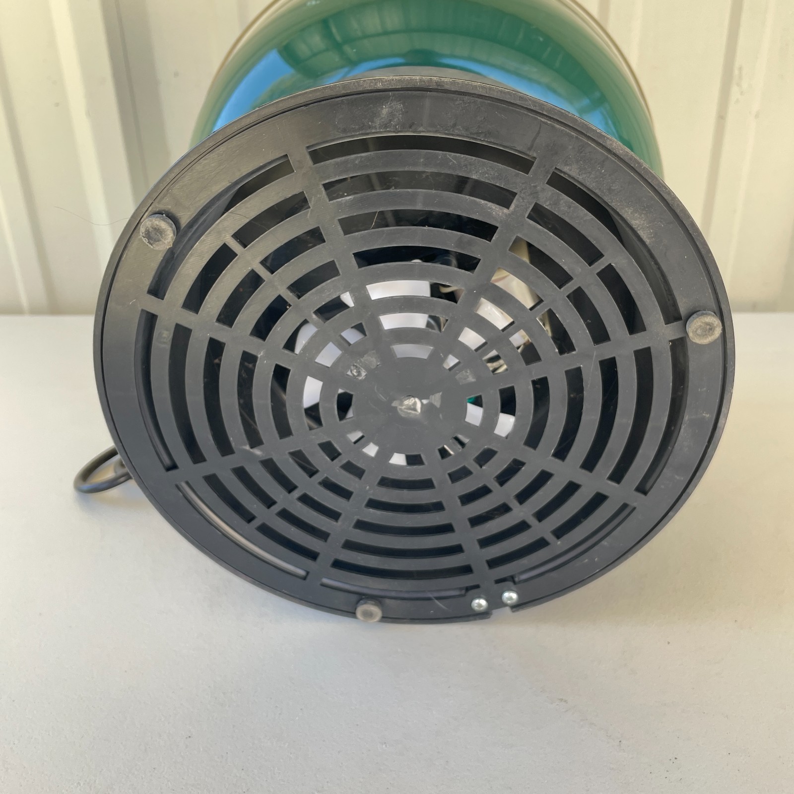 Cabelas Model 400 Vibratory Case Tumbler Cleaner Ammo Bullet Reloading Tool VG