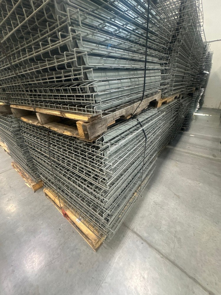 Pallet Rack Wire Deck Waterfall 42 x 46