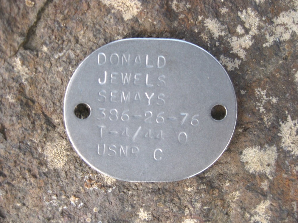WWII 1944 US Navy USNR Original Dog Tag w/ Provenance or Proof of Authenticity