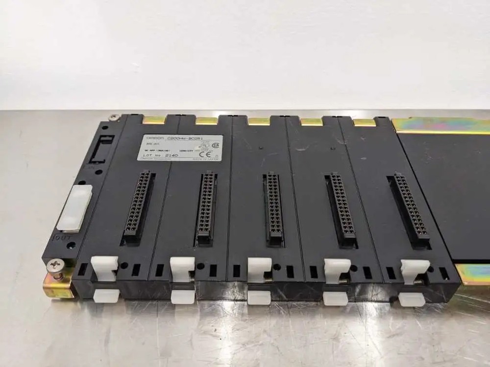 Omron C200HW-BC051 Base Unit