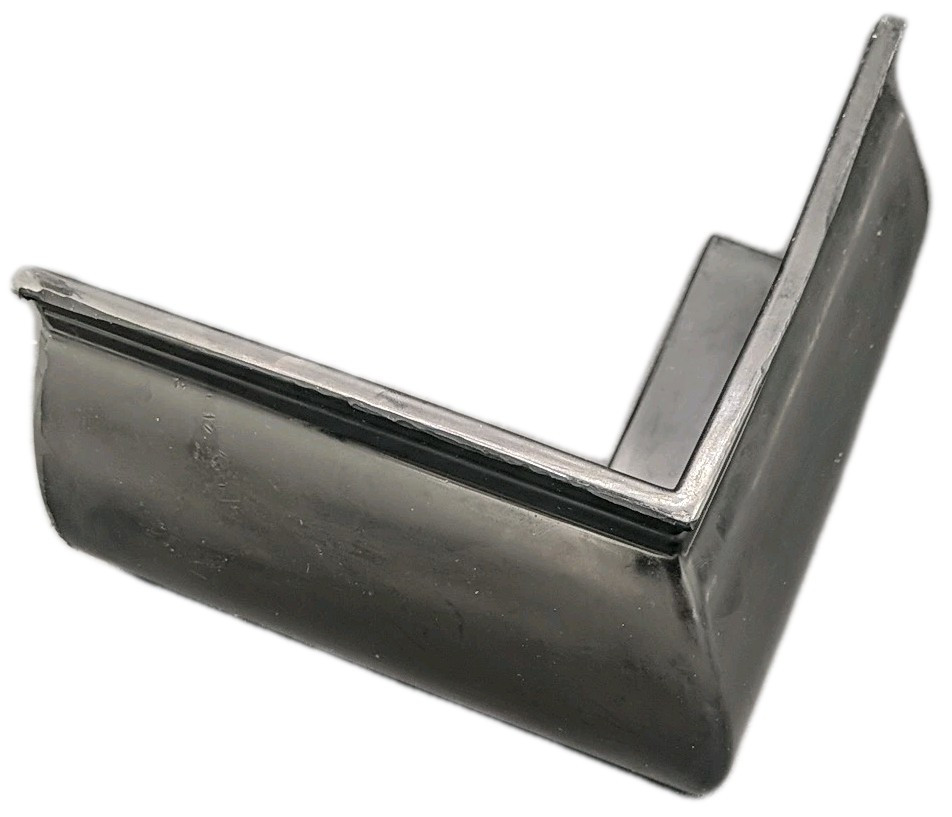 4.75" x 4.75" Corner Dock Bumper, Black