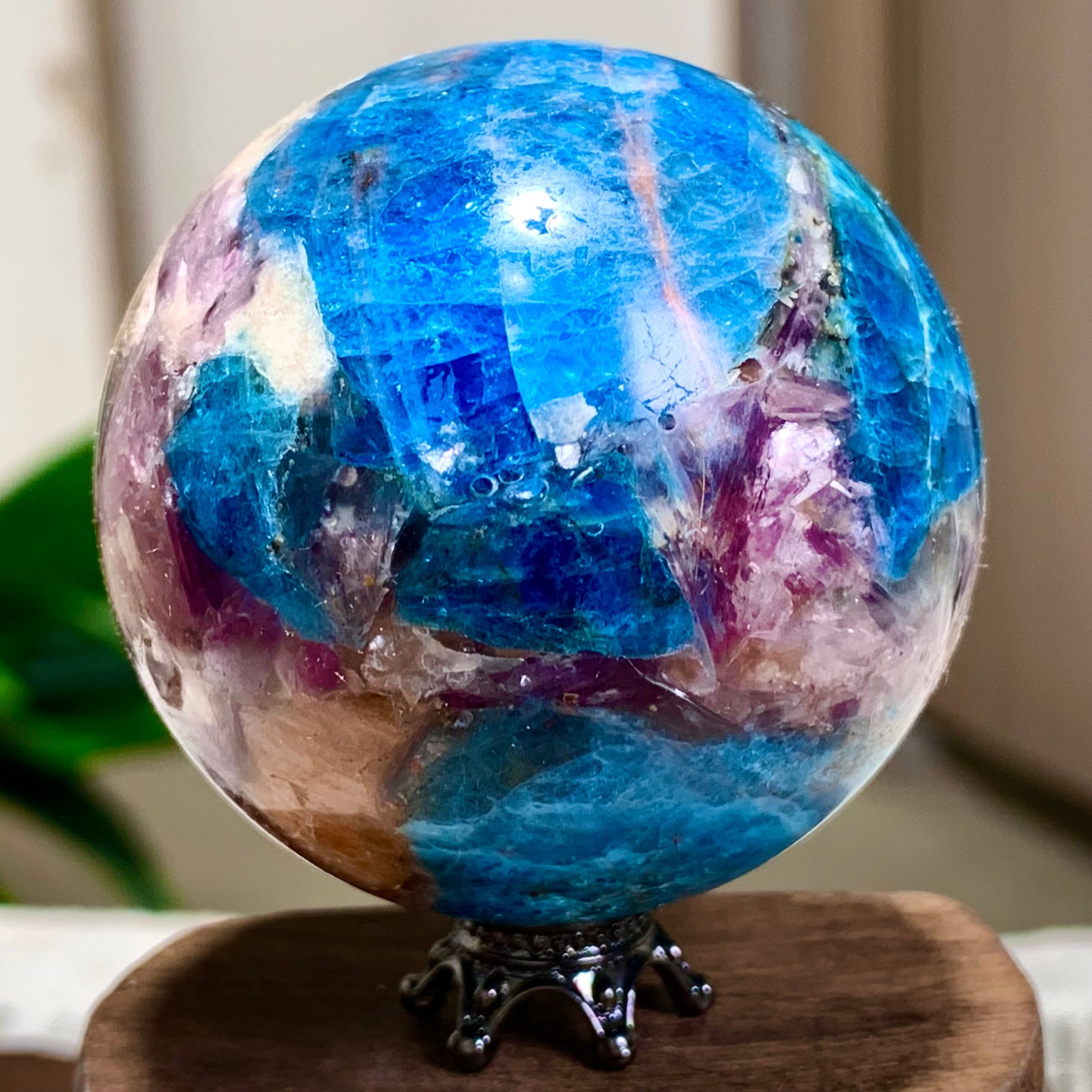 170G Natural Blue Aptite +Sun Stone purple lepidolite Sphere mineral sample