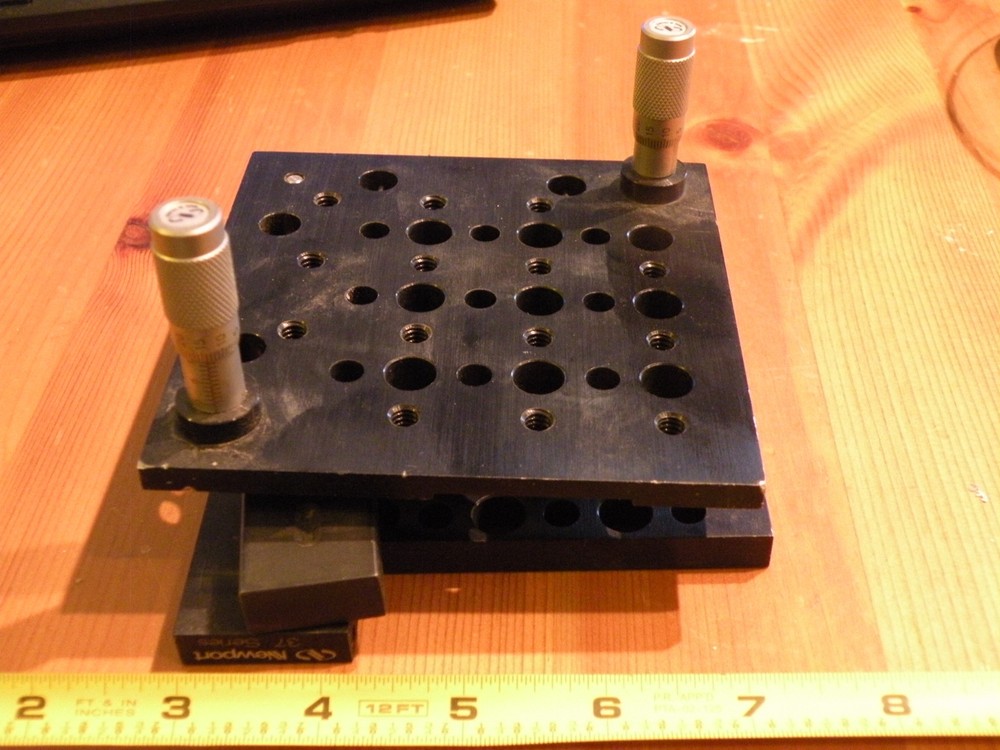NEWPORT 37 SERIES Optical Mount / Positioner