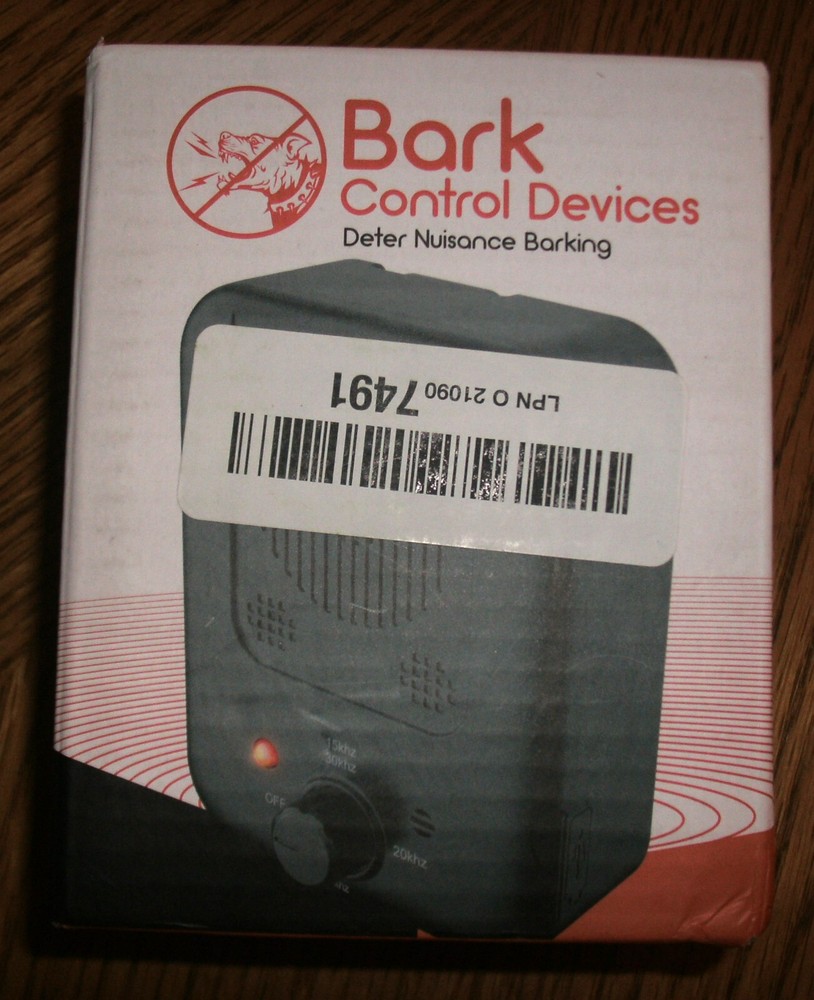Ultrasonic Dog Barking Control Device Rechargeable Rain-proof