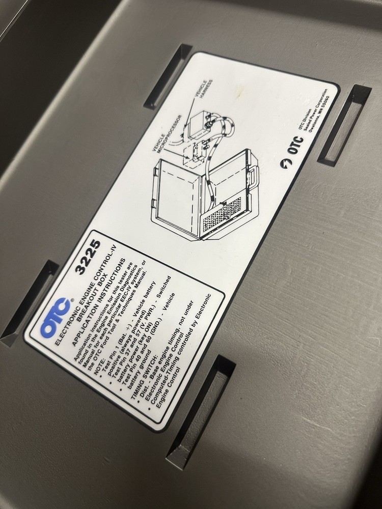 OTC Model 3225 Electronic Engine Control IV Breakout Box OTC-3225