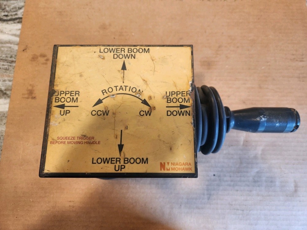 Niagara Mohawk Boom Controller