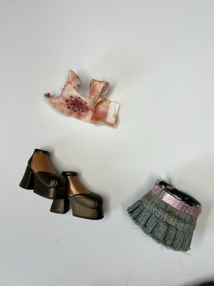 Bratz Sunkissed Summer Sasha Redressed