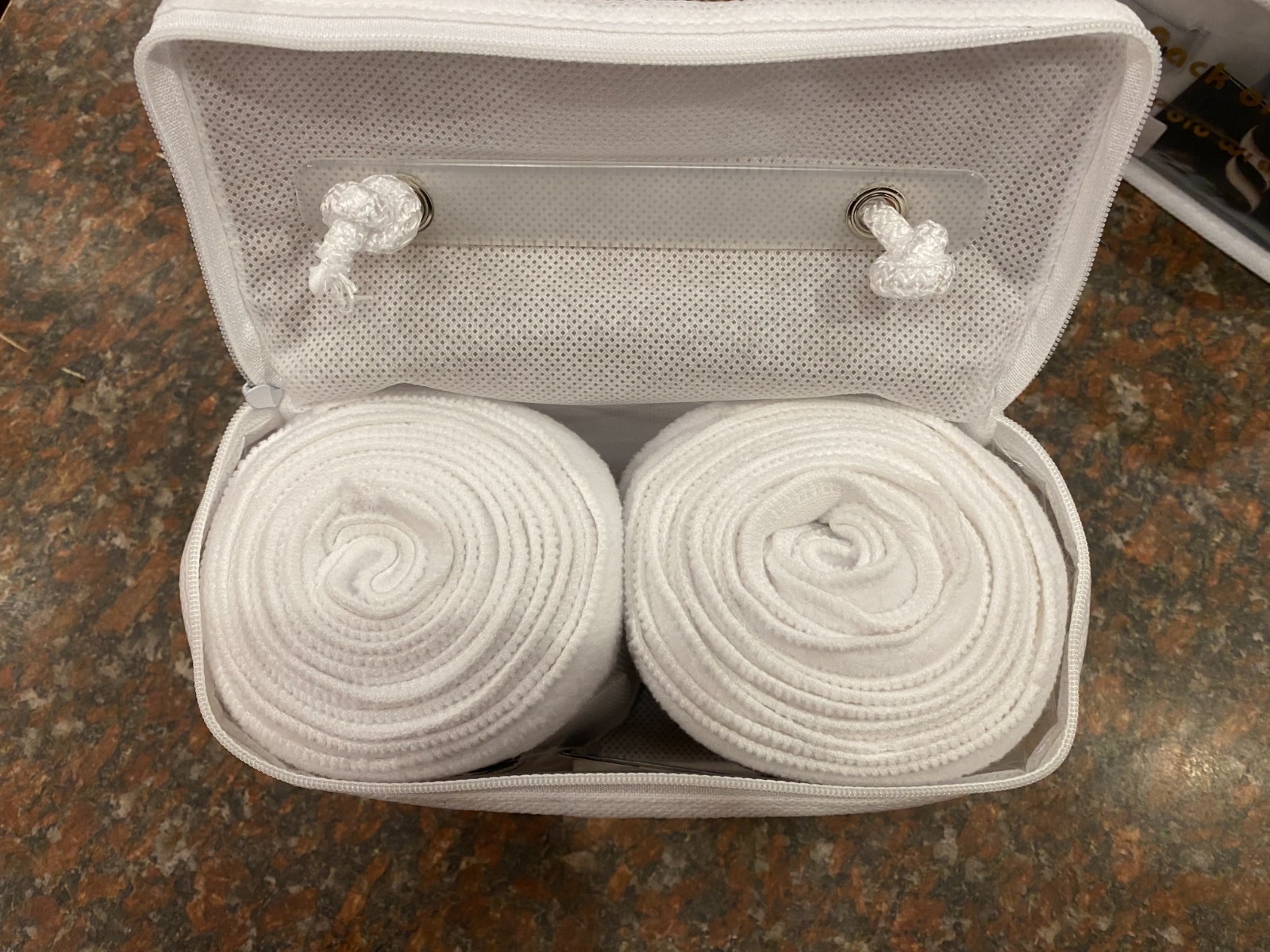 Back On Track-White Equestrian Polo Wraps, 2-2 packs, New w-Tags, SHIPS FREE!