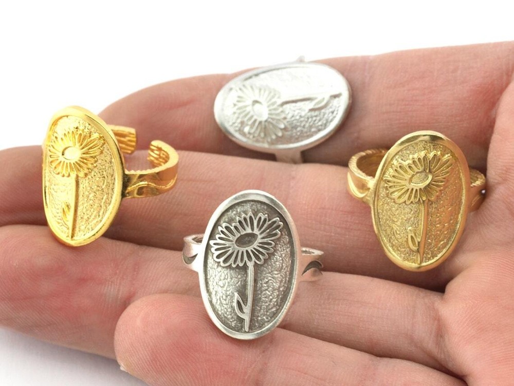 Birth Monthly Flower (April Daisy) Adjustable Ring Raw Solid Brass 8us 5324