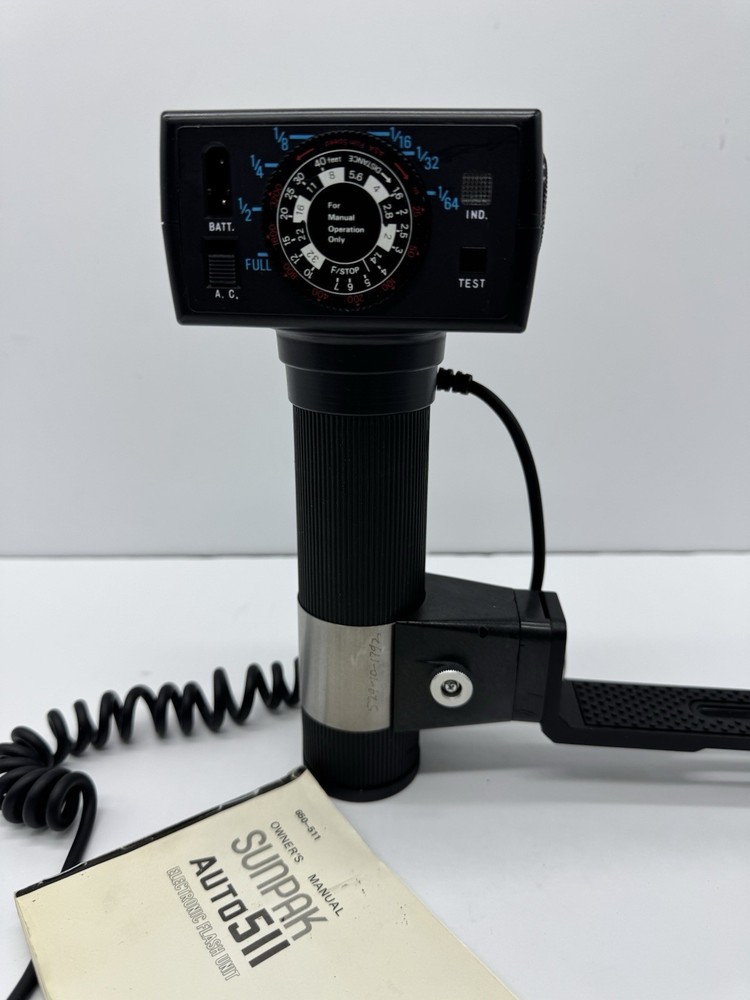 SUNPAK Auto 511 Flash Unit + Bracket w/ cords Tested And Working Amazing
