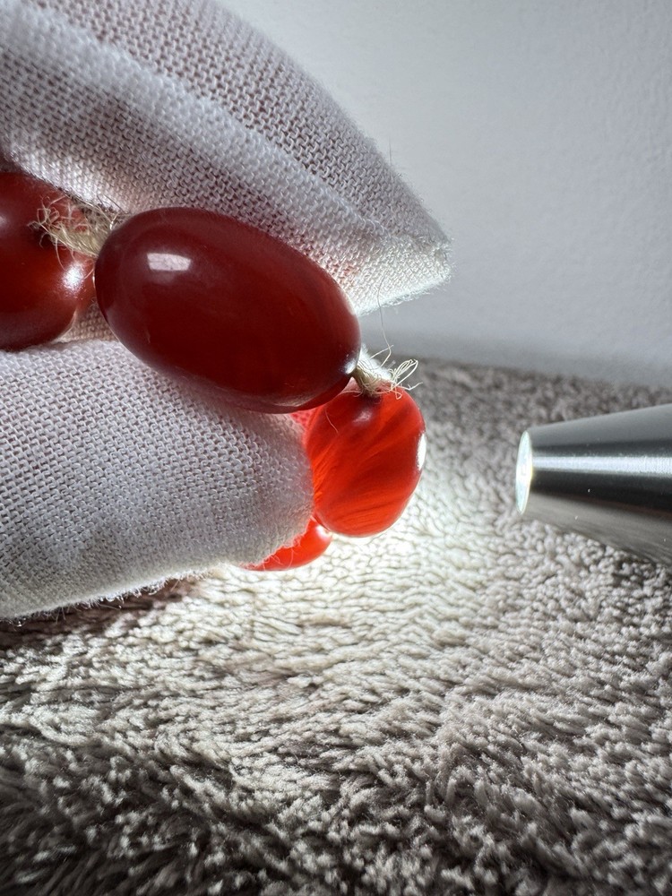 Vintage/Cherry Amber/Bakelite/Catalin/Futuran???