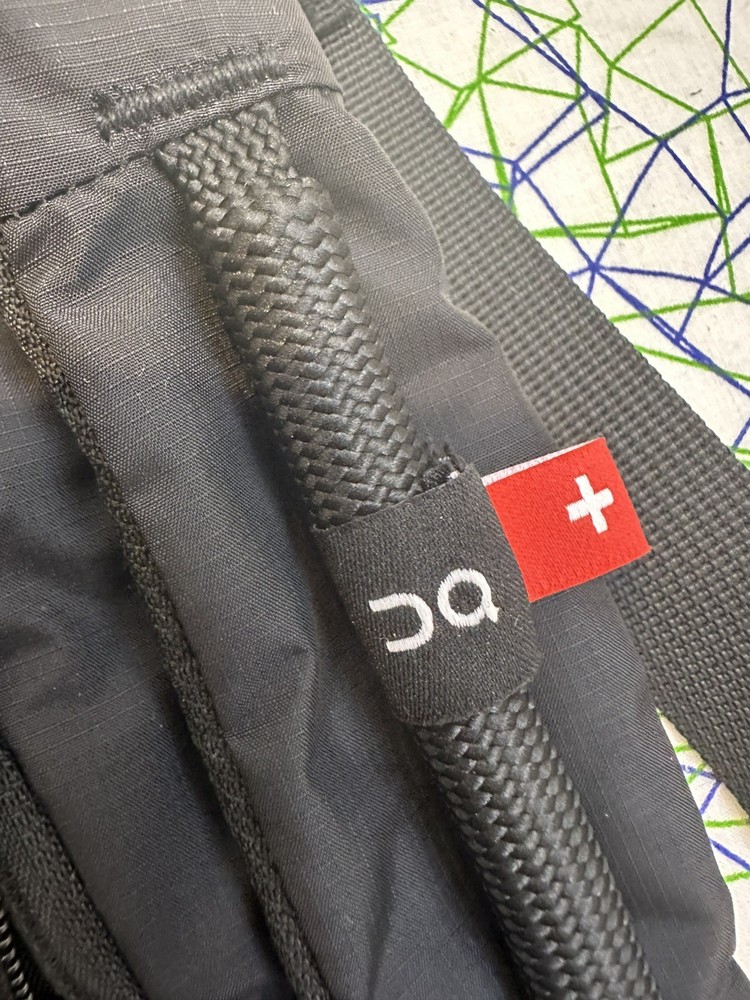 On Waist Pack Lite 2 Color Ways