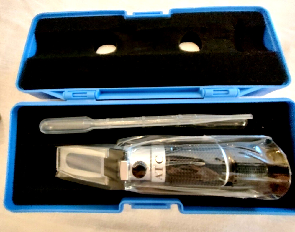 Aichose Portable Optical Refractometer w/ ATC function NEW!