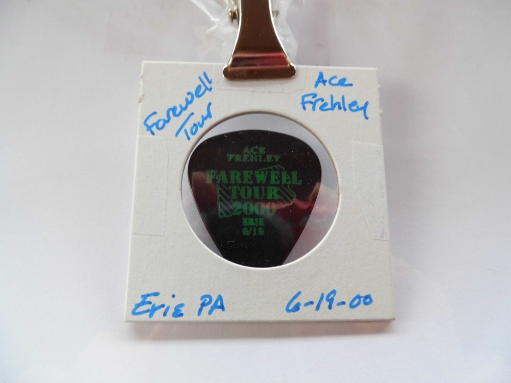 KISS ACE FREHLEY 6/19/00  GUITAR PICK~READ DESCRIPTION #5/20