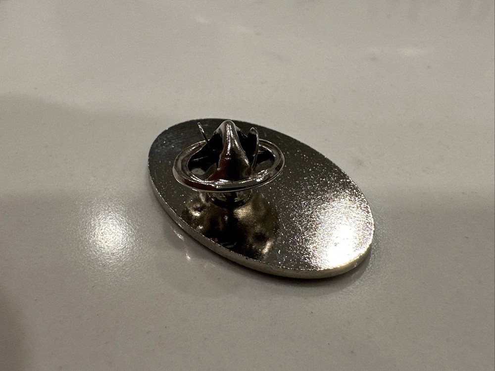 lone star beer armadillo hat pin texas embossed