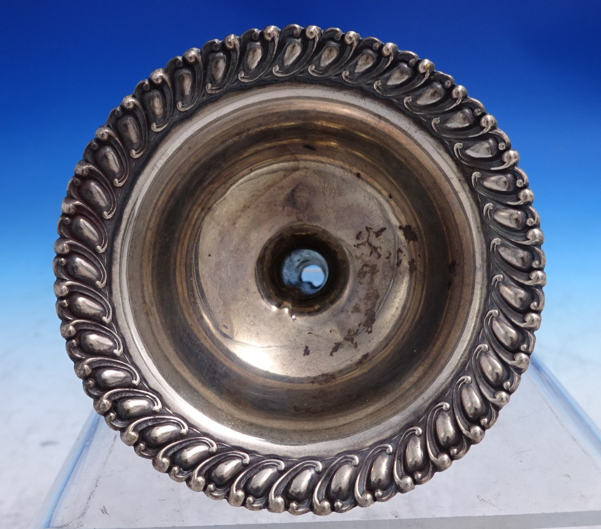 Shiebler Sterling Silver Wine Funnel with Loop #7566 2 3/4" x 3 1/2" (#8728)