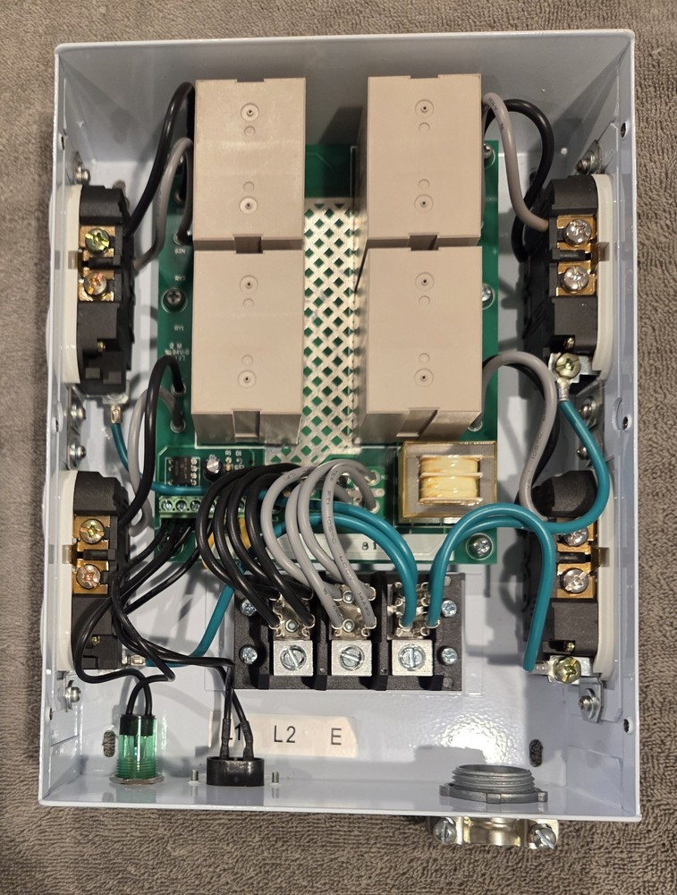 Autopilot 8000w High Power HID Controller 8 Outlet Light Controller 120/240v
