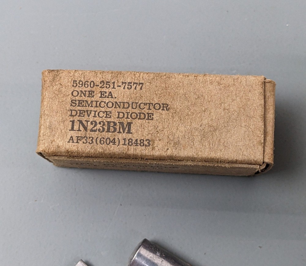 KEMTRON 1N23BM Microwave Mixer Diode