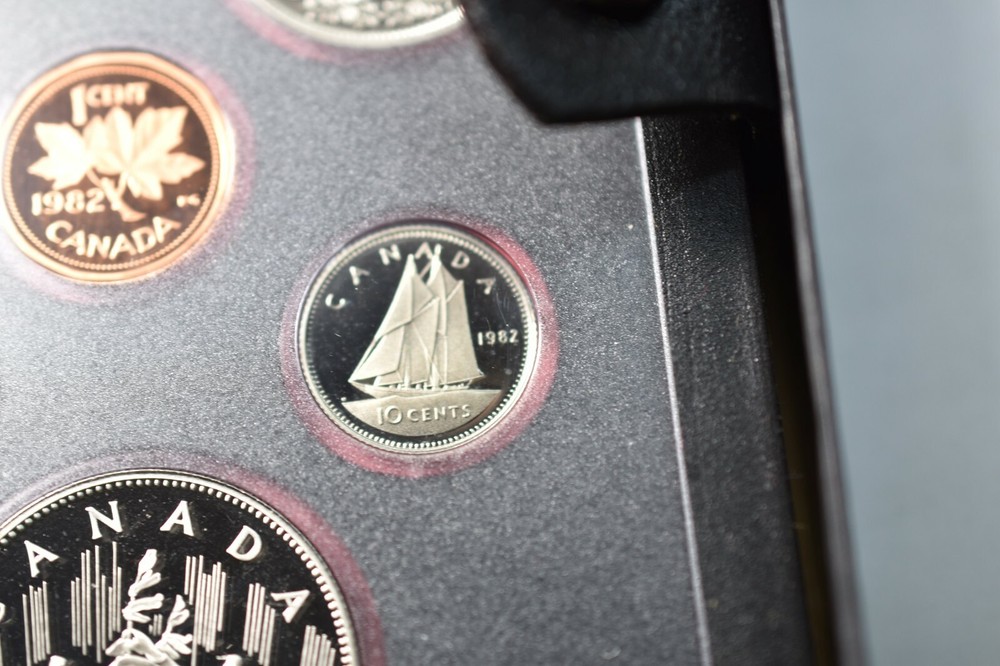 CANADA 1982 PROOF SET-REGINA CENTENNIAL