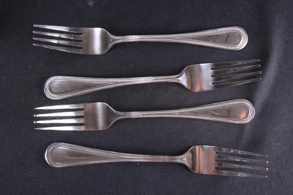 Accolade Beaded Flatware Stainless Steel By Walco Restaurant Replacements 22 Pc