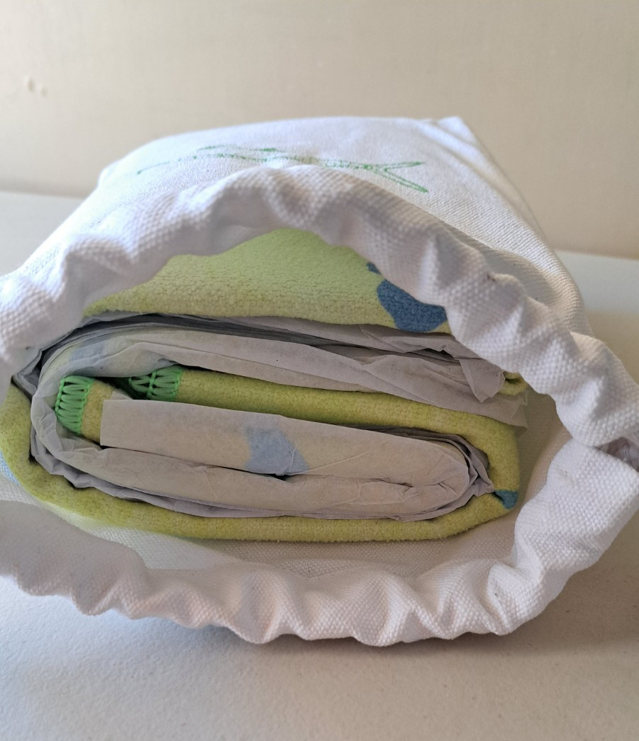 PADI Recycled Plastic Travel Beach Towel XL 31” x 63” NEW