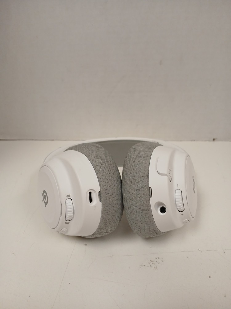 Steelseries Nova 7 Wireless Gen 2 Gaming Headset, White *READ*