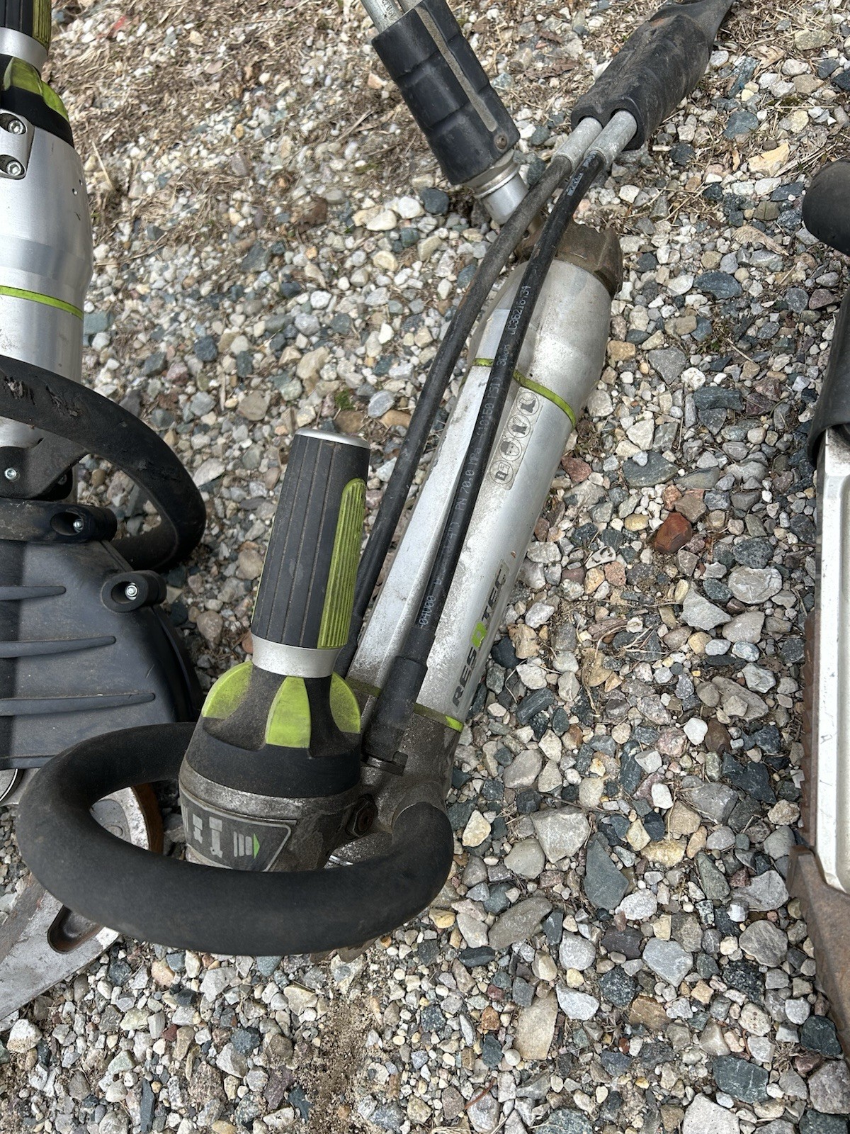 RESQTEC EXTRICATION TOOLS