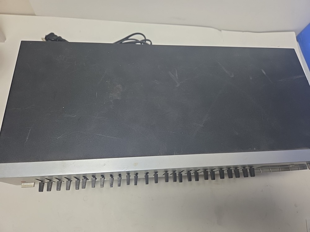 Realistic 12 Band Stereo Frequency Equalizer 31-2009