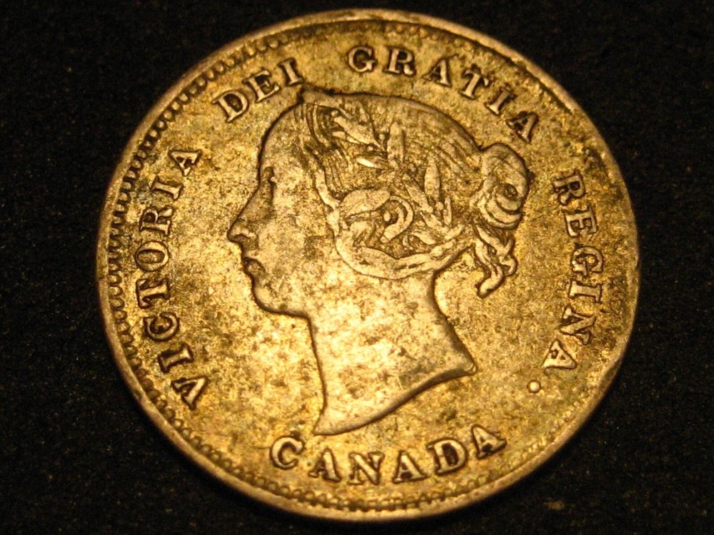 1886 Small 6 Canadian Five Cent 92% Silver Piece