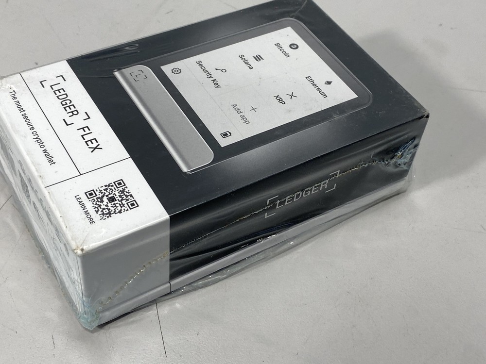 Ledger Flex Crypto Hardware Wallet Touch Screen Graphite W/ Recovery Key