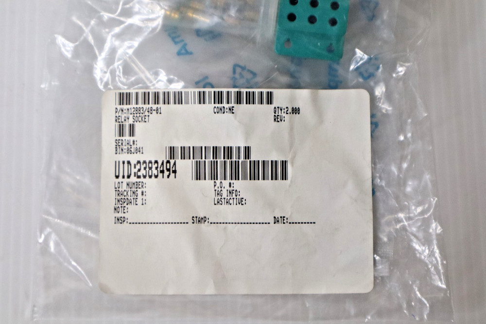 Amphenol M12883/48-01 Relay Socket (2 Available)