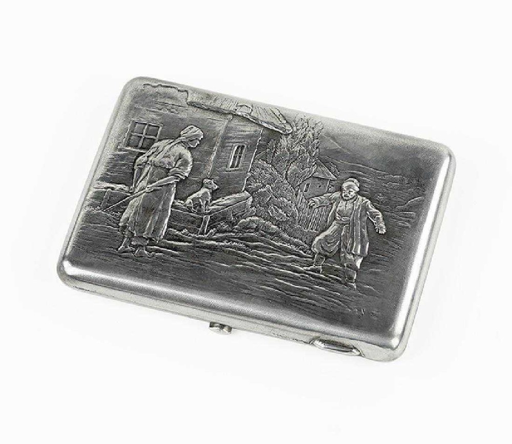A Russian .84 Silver Cigarette Case.