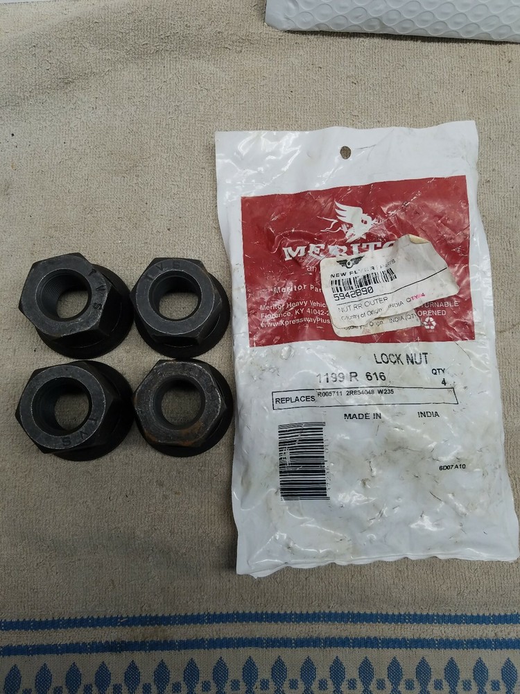 Meritor 1199R616 Lug Lock Nut
