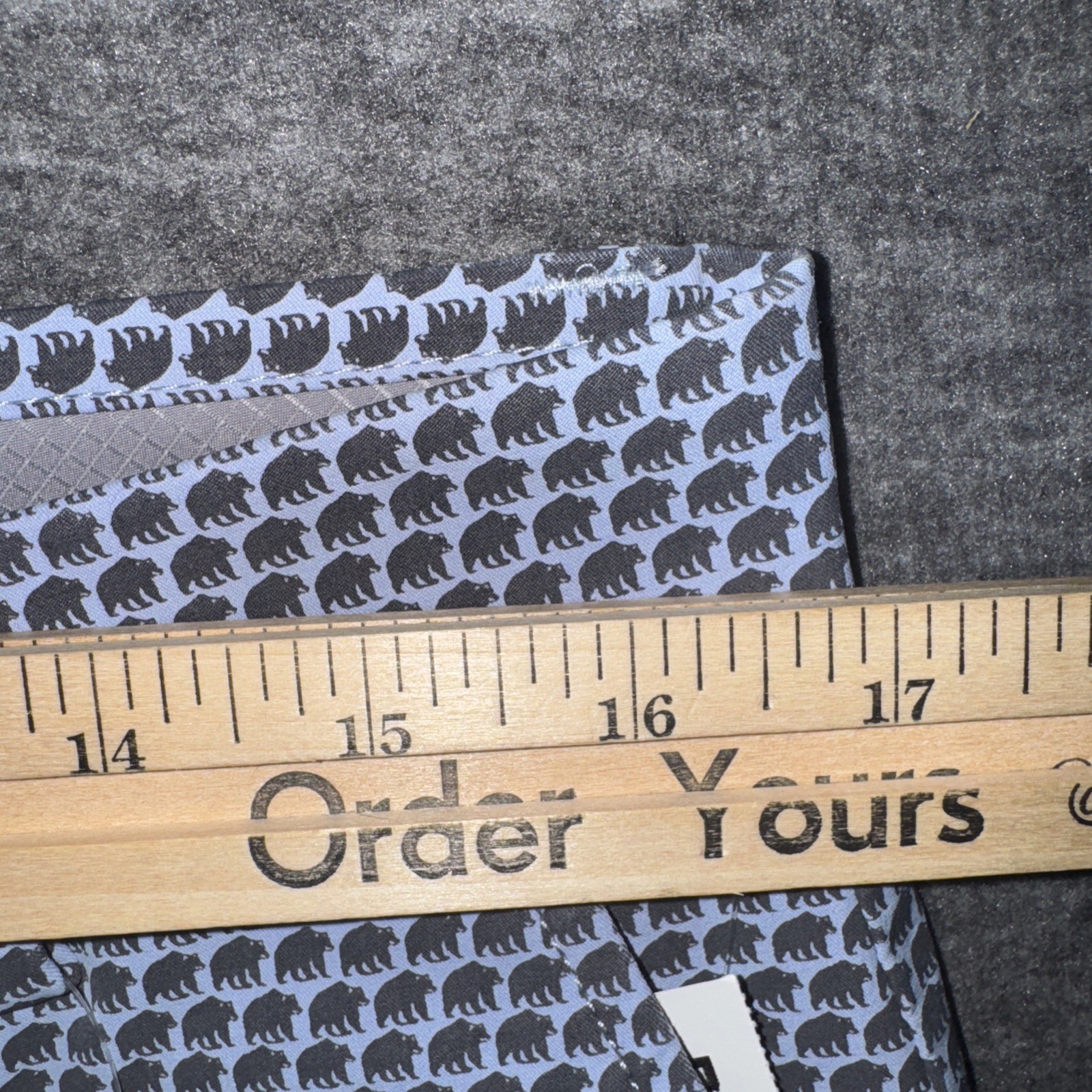 Vineyard Vines Men On The Go OTG Short Performance Bear Print Lavender Sz 32 NEW