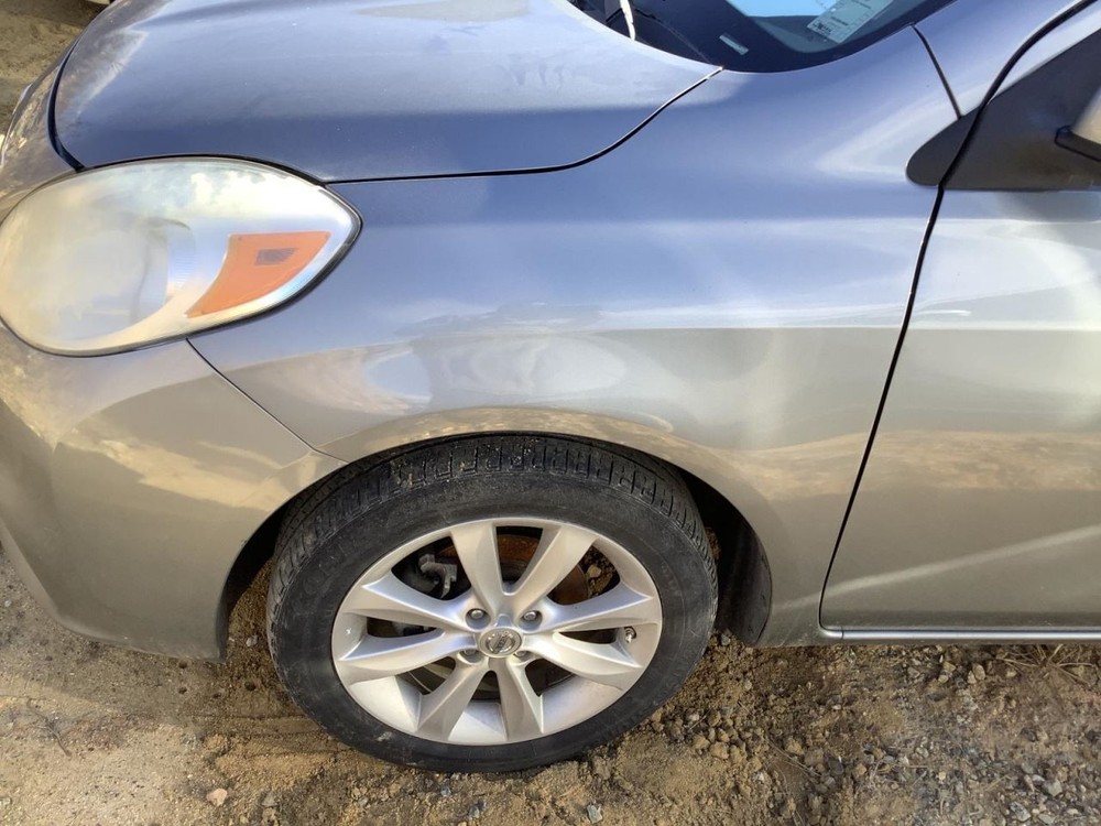 VERSA 2014 Glove Box 4914935