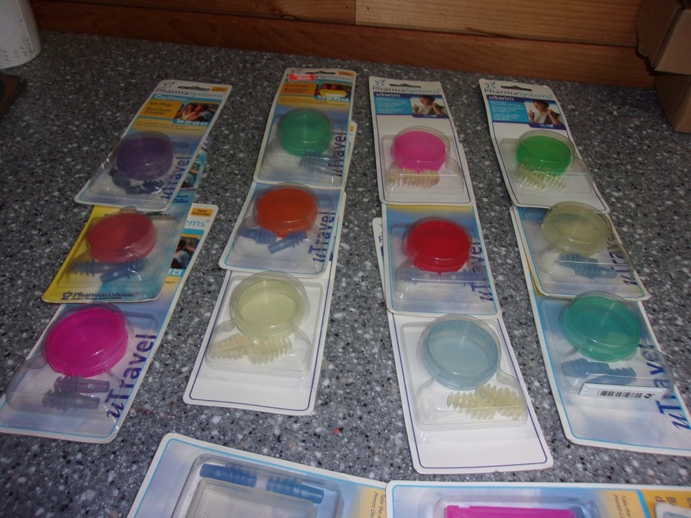 B610 airplane ear plug lot