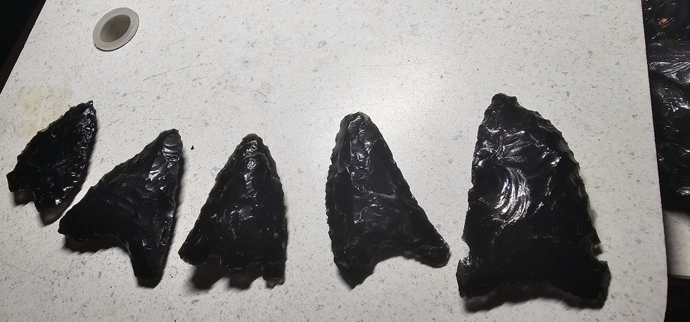 5 Hand Crafted Arrowhewds