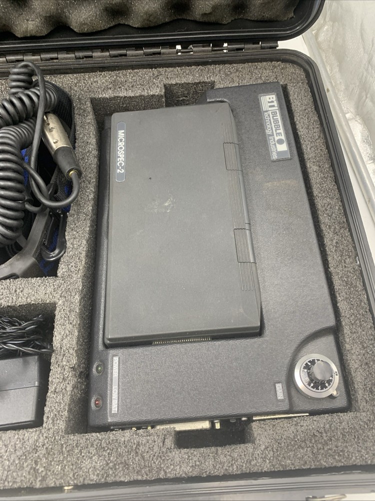 BUBBLE TECHNOLOGY Microspec-2. Includes Case.