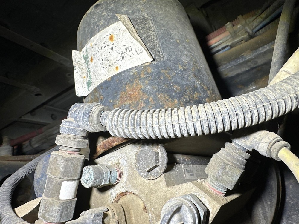 Bendix AD-IS Air Dryer - Used