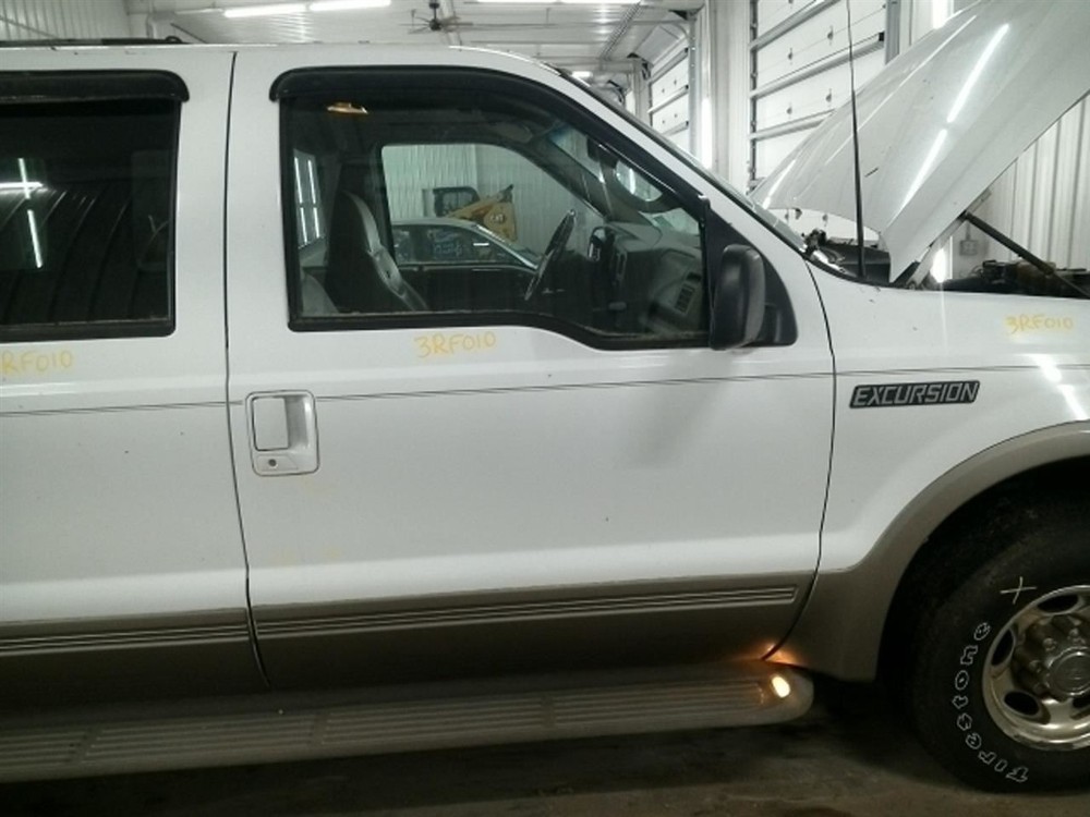 Stabilizer Bar Front Fits 00-05 EXCURSION 104857328