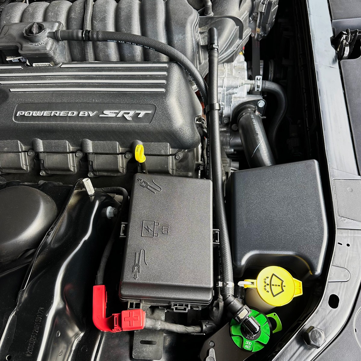 CCS Oil Catch Can Kit for 05-23 Dodge Mopar 5.7L & 6.4L Hemi Cars