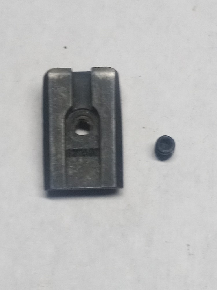 Taurus PT-809 9mm, Novak Rear Sight