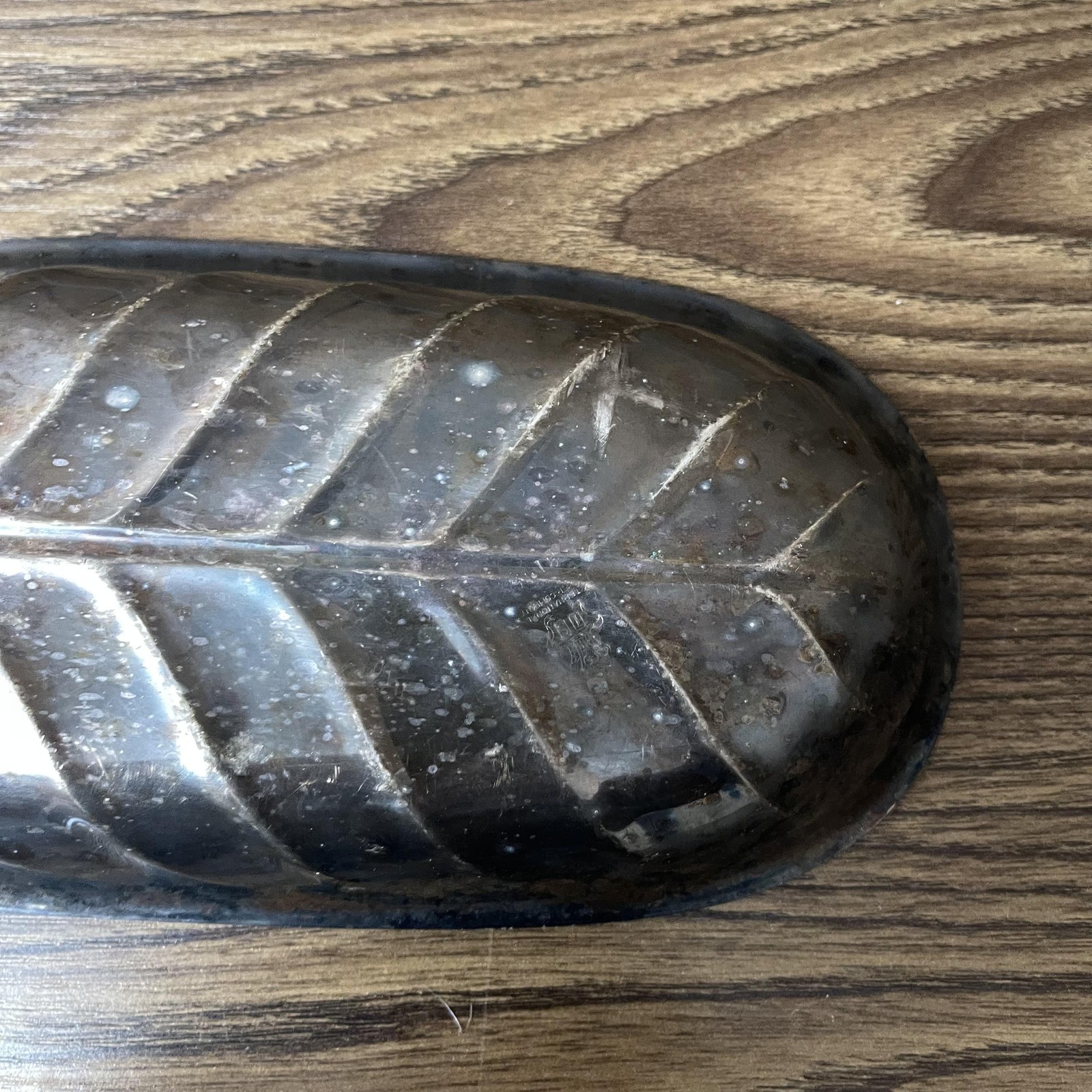 Vintage International Silver Co Leaf Tray Dish Silverplate Handle Candy Nut