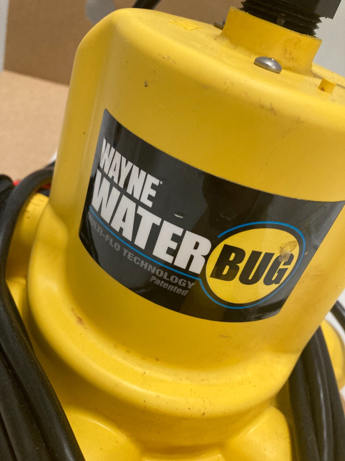 Wayne Water Bug Submersible Utility Pump, 0.16hp Indoor/Outdoor Water Removal