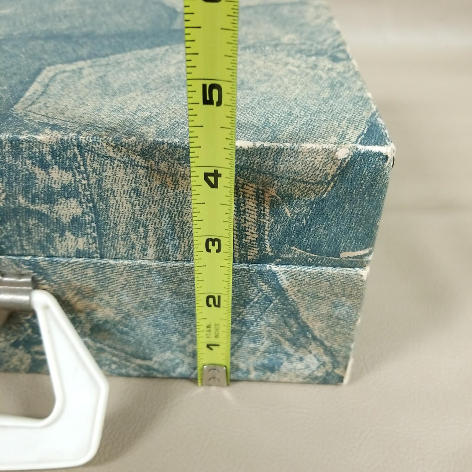 VTG deJay 'Happy Tunes' Portable Record Player #SP-11 Blue Jeans Denim Case