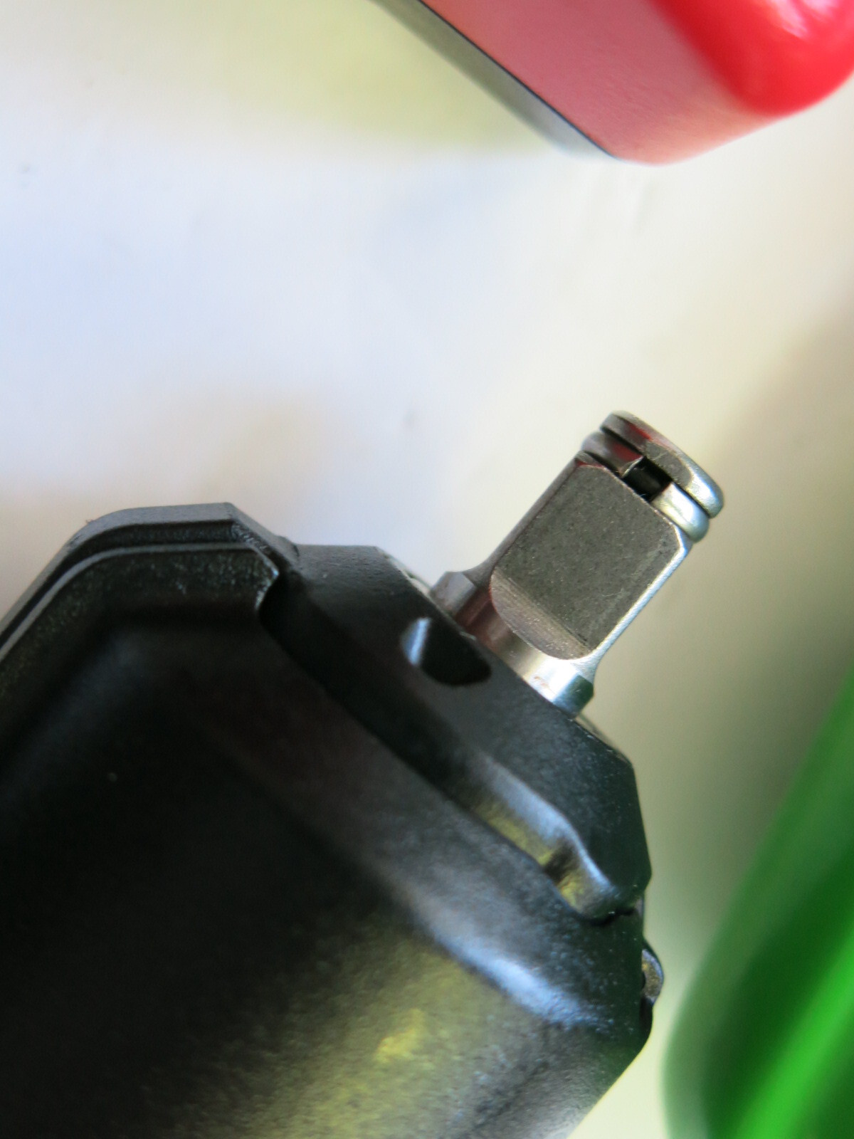 Snap-On CT761 CT761AG Impact Wrench 3/8" 14.4v Cordless Battery & Charger Set