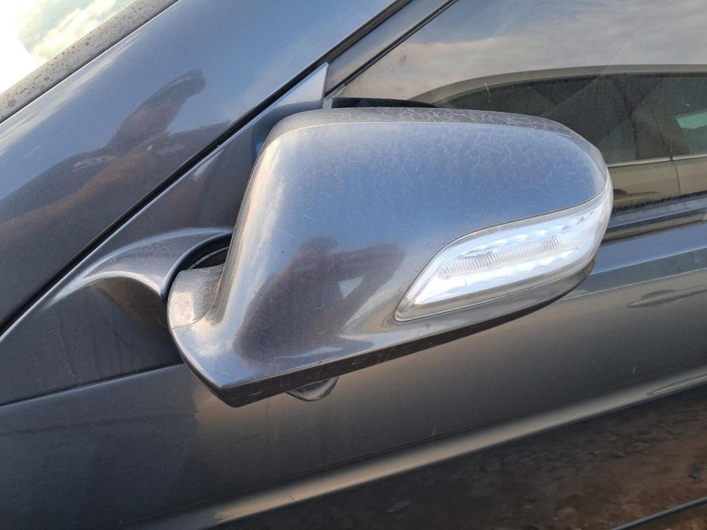 TL 2007 Glove Box 4858703