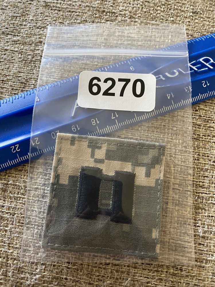 US Army Captain CPT O-3 Rank ACU Hook / Loop Pattern Military Patch INV6270